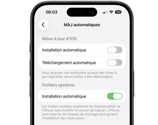 Image iOS 26.2 réactive l’installation automatique des mises à jour pour certains
