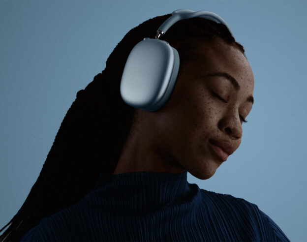 Image La date de sortie d&rsquo;iOS 26.4 se précise avec les AirPods Max 2