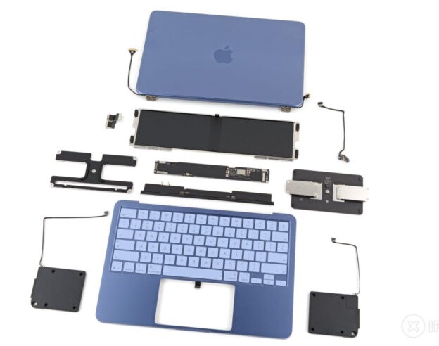 Image Démontage MacBook Pro : iFixit attribue la meilleure note de réparation en 14 ans