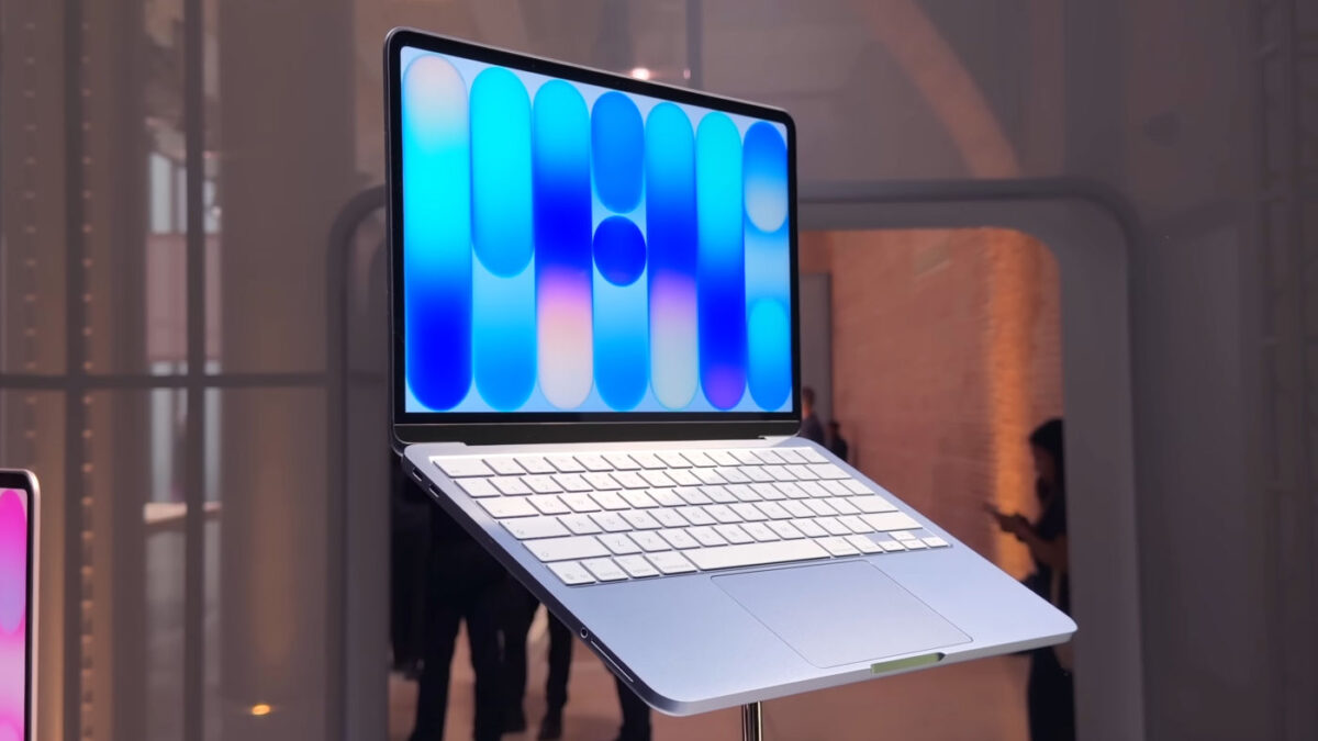 MacBook Neo Indigo Bleu