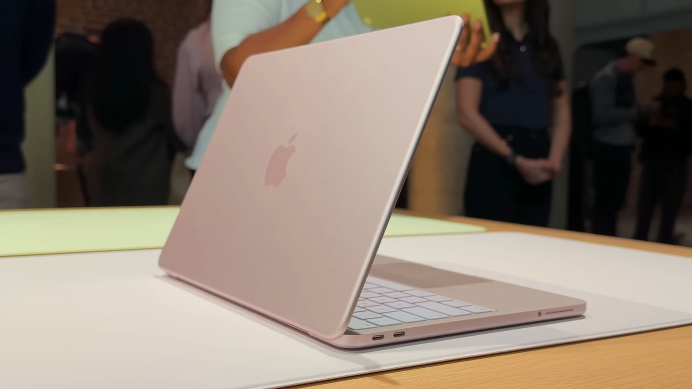 MacBook Neo : les vitesses de charge avec les chargeurs Apple et tiers