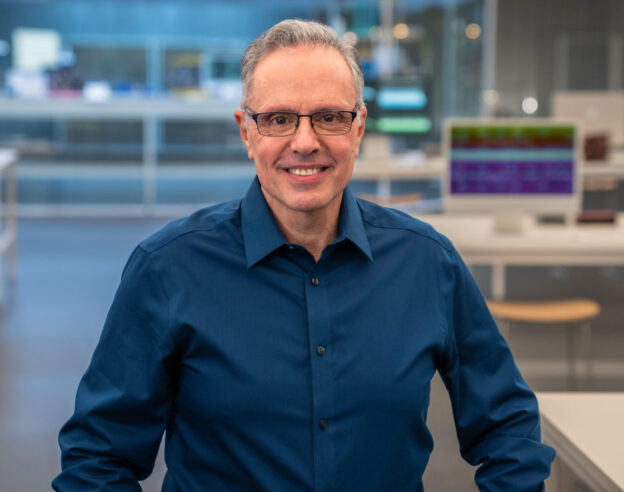 Image Johny Srouji devient le nouveau responsable matériel d&rsquo;Apple, succédant à John Ternus qui va être le patron