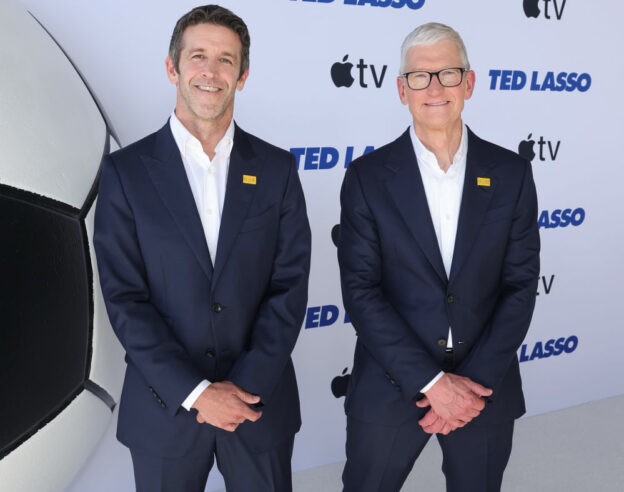 Image Tim Cook et John Ternus s&rsquo;expriment sur la transition à la tête d&rsquo;Apple