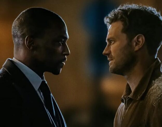 Image 12 12 12 : Apple TV dévoile un thriller de braquage avec Anthony Mackie et Jamie Dornan