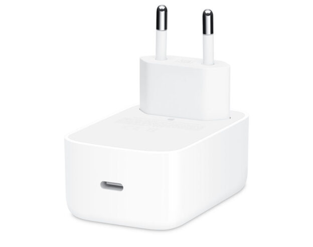 Image Apple met en vente son chargeur dynamique 40 W vers 60 W en France