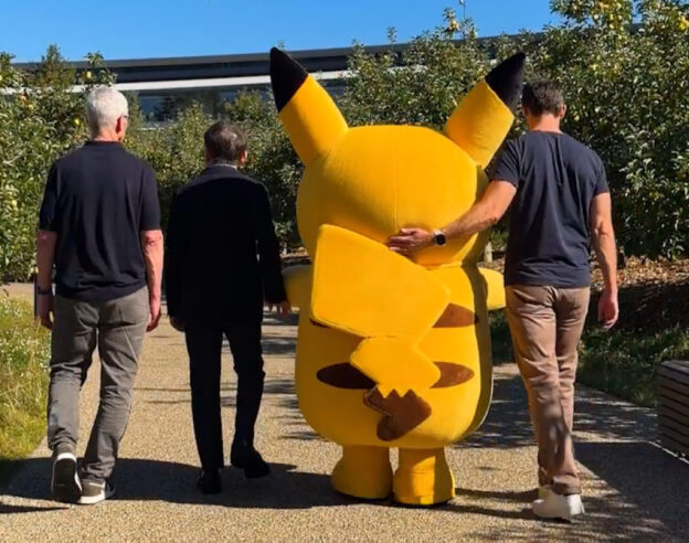 Image Pikachu s&rsquo;invite à l&rsquo;Apple Park avec Tim Cook et John Ternus