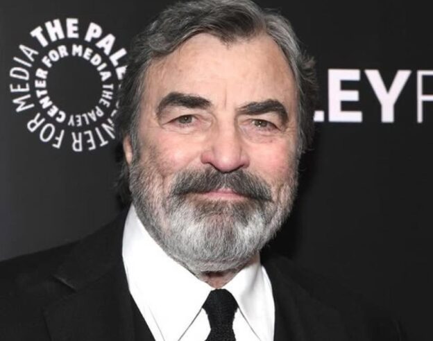 Image Tom Selleck (Magnum) rejoint Elizabeth Banks dans une nouvelle comédie Apple TV