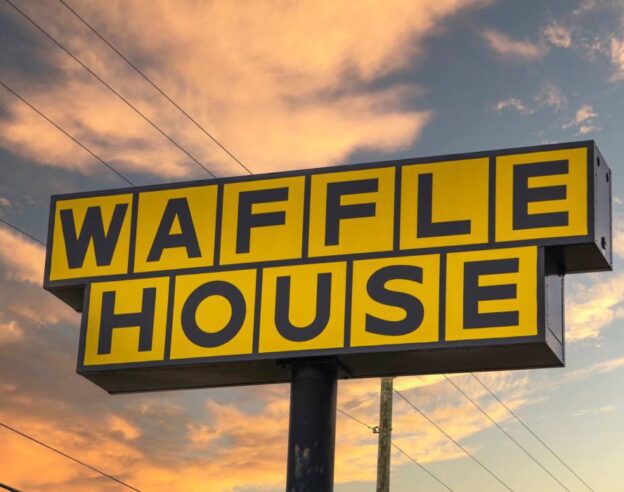 Image The Waffle House Index : Apple TV acquiert un thriller de science-fiction avec Inde Navarrette