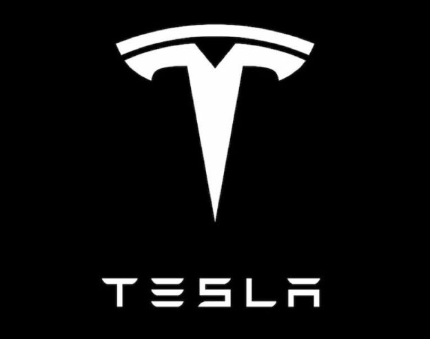image de l'article Tesla adapte enfin son application à l&rsquo;iPad et à l&rsquo;iPhone Duo